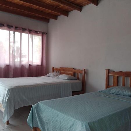 Oceans Hostal Santa Catalina Eksteriør billede
